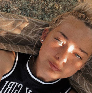 Meet your Posher, Cherri